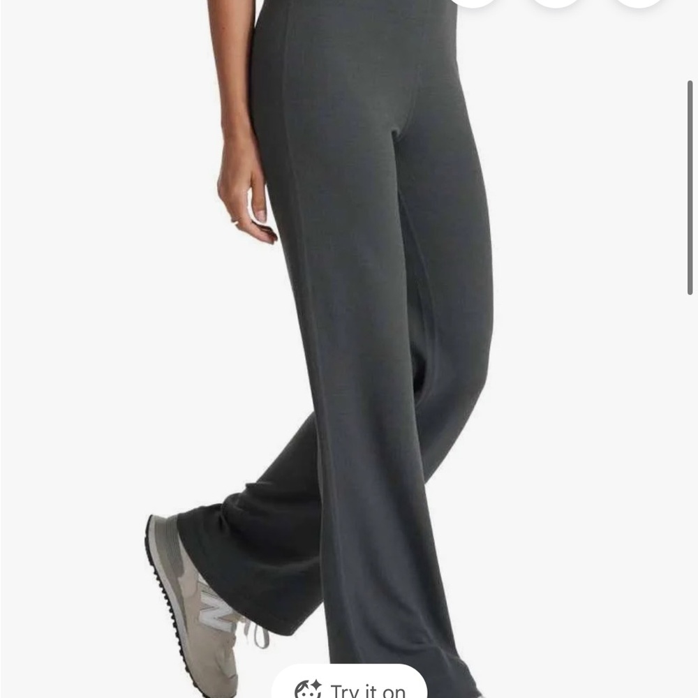 Vuori Bayview Grey Wide-Leg Pants